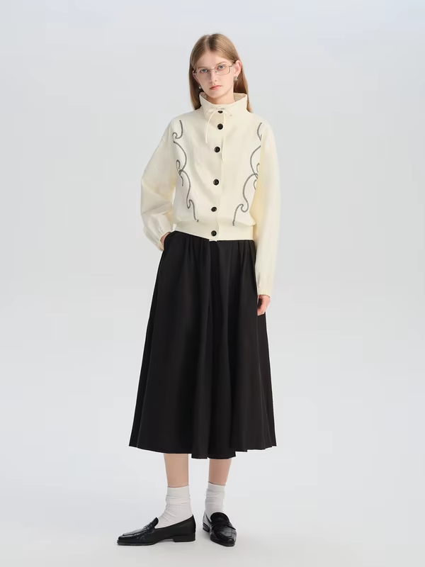 ZIQIAO Design Sense Artist Embroidery Stand Collar Short Jacket Female 2025 Autumn New Arrival College Style Jacket