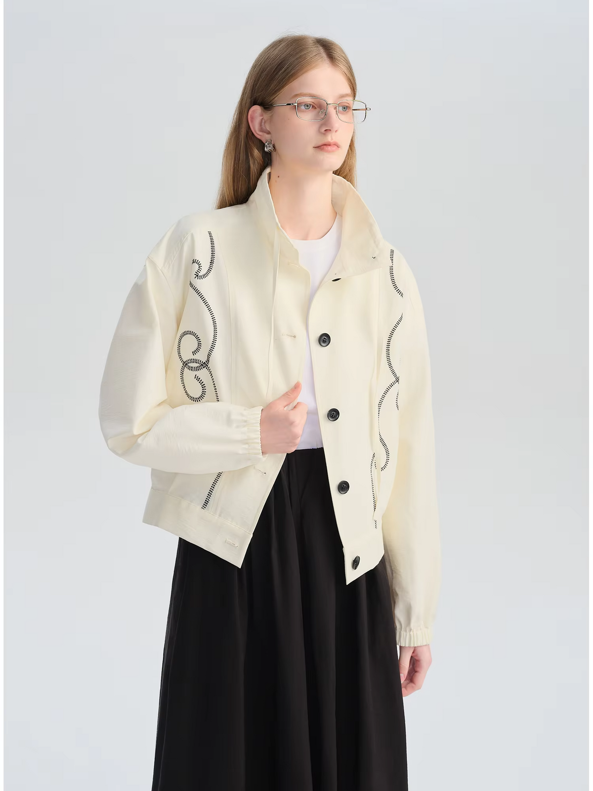 ZIQIAO Design Sense Artist Embroidery Stand Collar Short Jacket Female 2025 Autumn New Arrival College Style Jacket