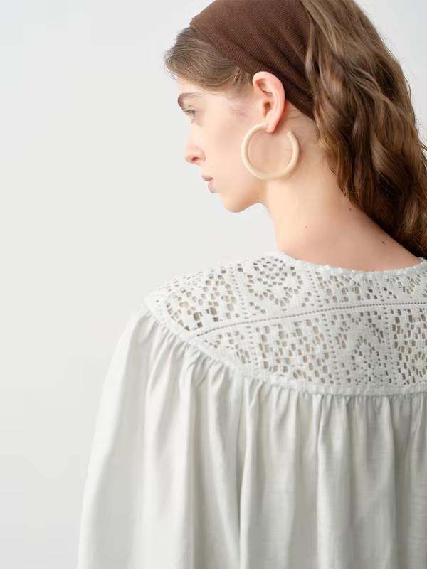 ZIQIAO 2026 Spring Women's Acetate Openwork Panel Round Neck Shirt - Artistic Design Casual Top for Daily and Office Wear