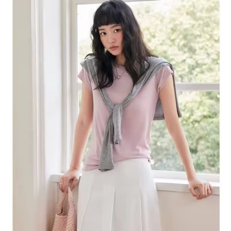 Women's Straight-Shoulder T-Shirt: Slim-Fit, Slimming Mid-Length Sleeves, Round Neck Short-Sleeve Top Soft Breathable Summer Bas