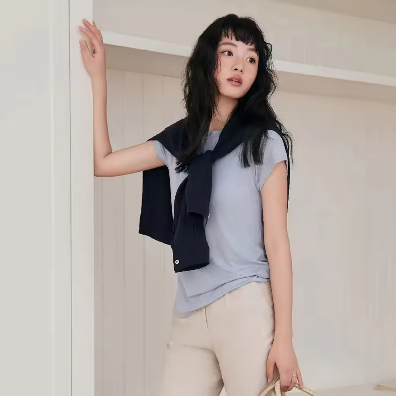 Women's Straight-Shoulder T-Shirt: Slim-Fit, Slimming Mid-Length Sleeves, Round Neck Short-Sleeve Top Soft Breathable Summer Bas