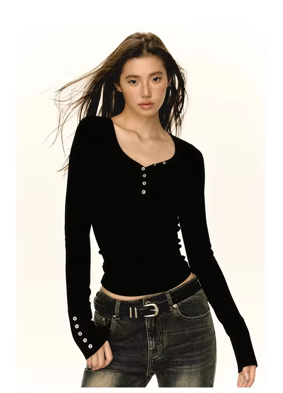 Retro V-neck Button-up Long-sleeved T-shirt for Women Fitted Waist Slimming Ribbed Base Layer Top